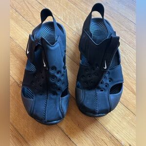 Black Nike Sunray Protect 2 sandals quick-dry, water-friendly swim shoes 28 11